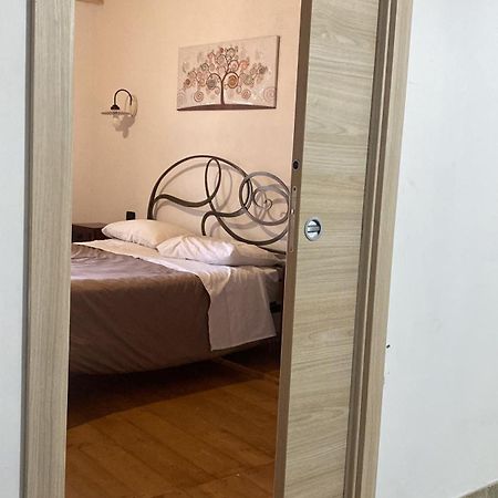 Guest House Tzia Udroni Ossi Ngoại thất bức ảnh